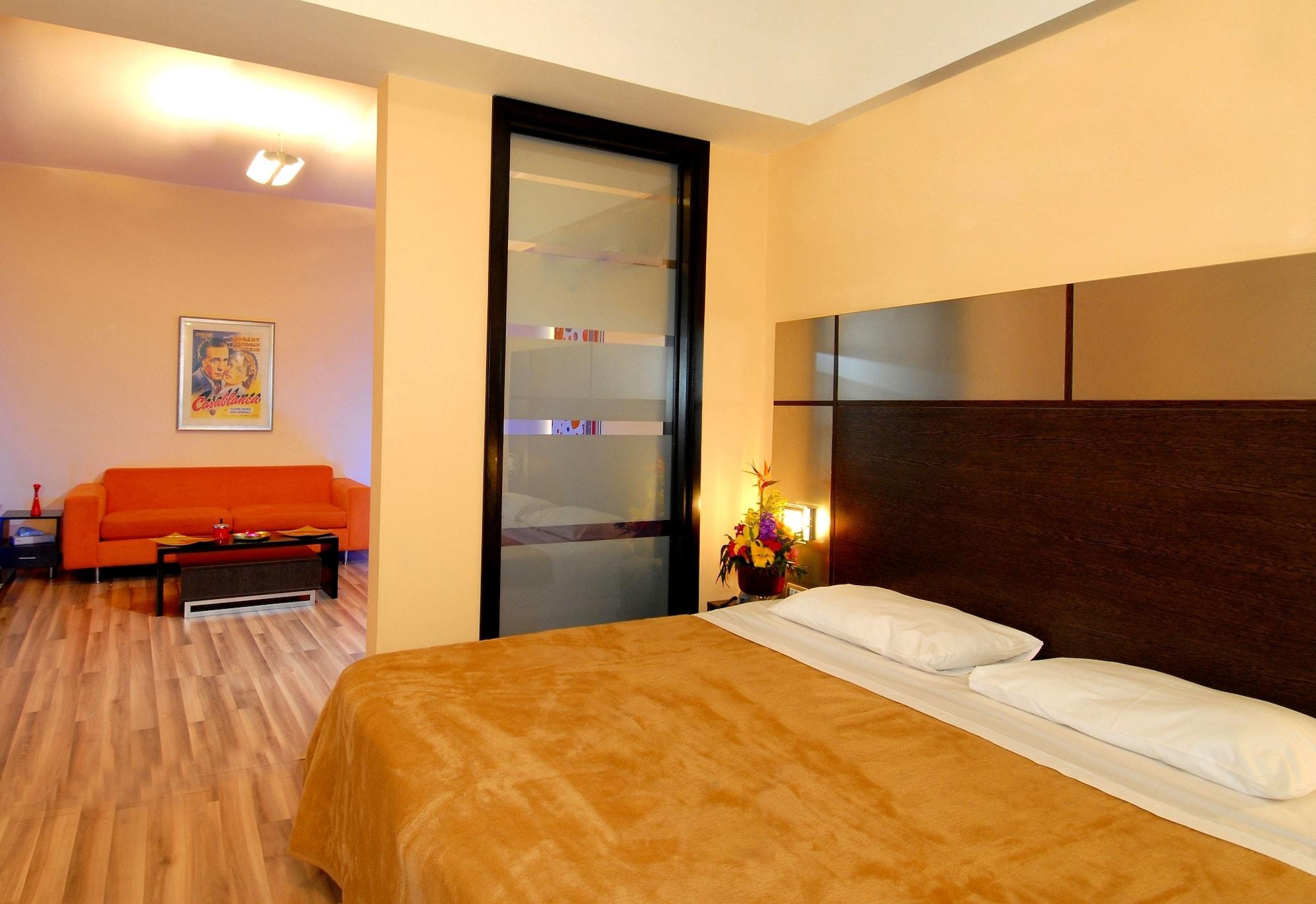 Suite Hotel Chrome - Beirut Ngoại thất bức ảnh