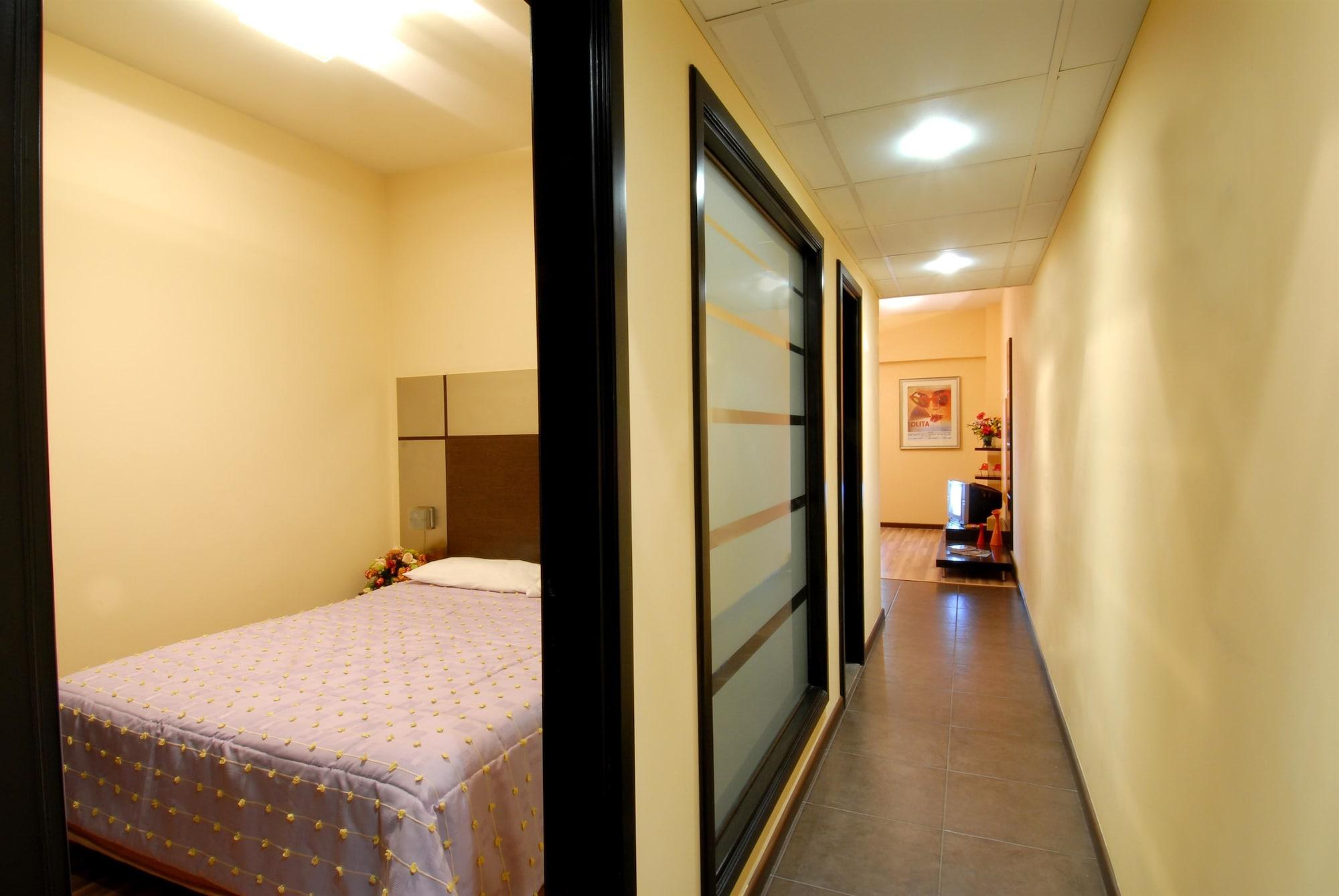 Suite Hotel Chrome - Beirut Ngoại thất bức ảnh