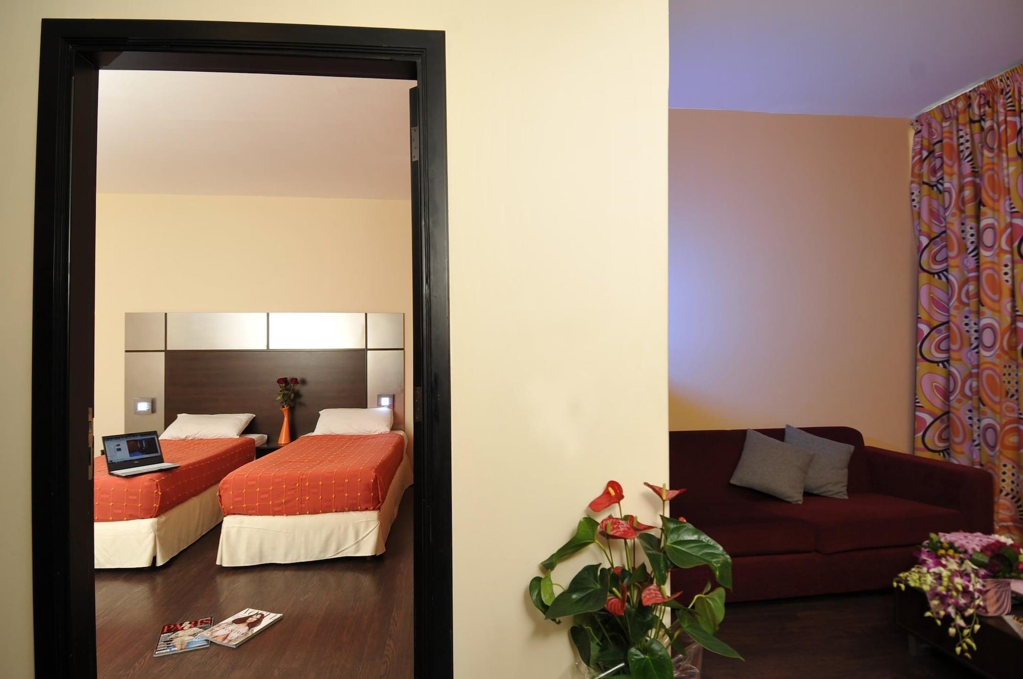 Suite Hotel Chrome - Beirut Ngoại thất bức ảnh
