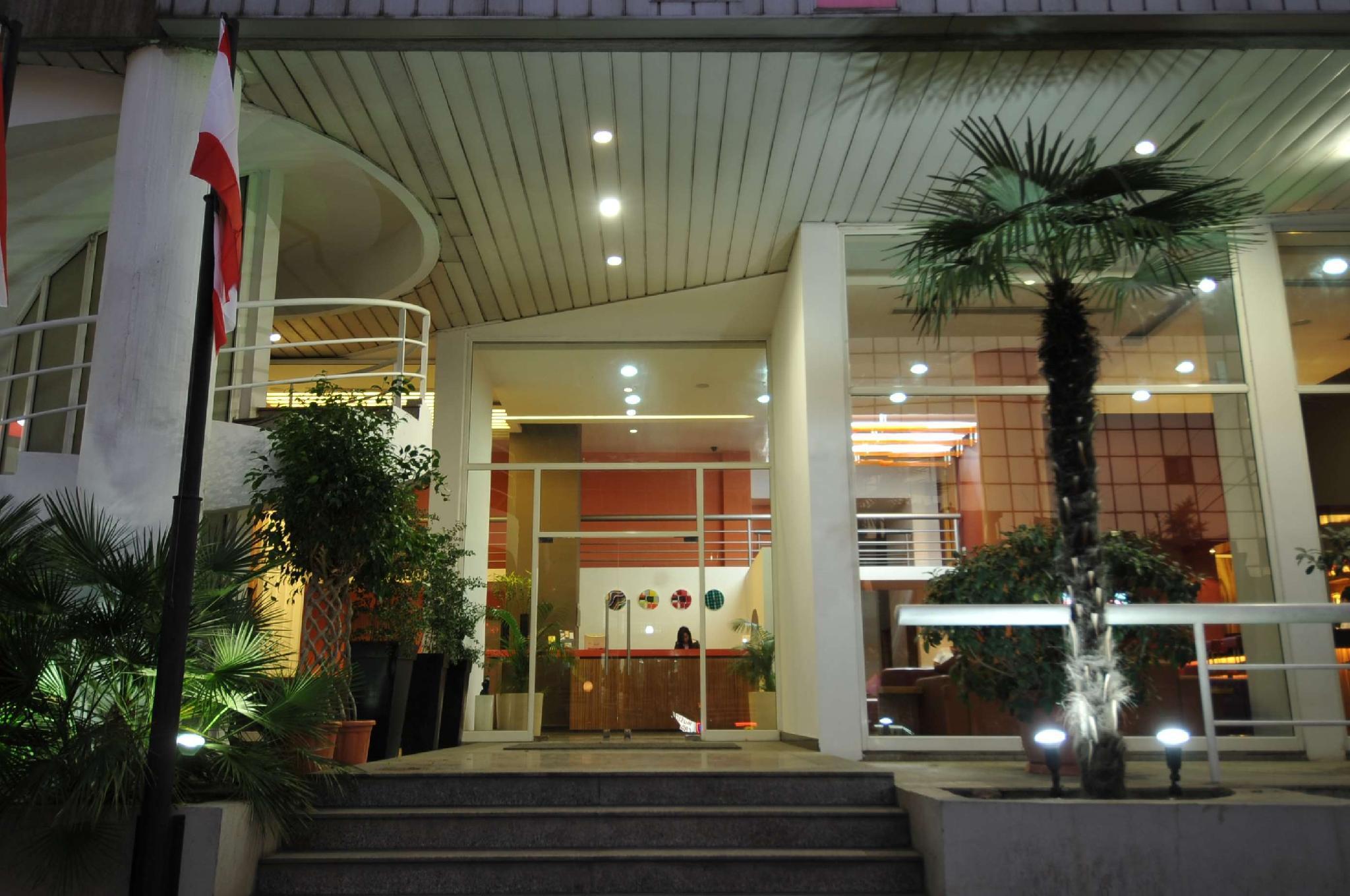Suite Hotel Chrome - Beirut Ngoại thất bức ảnh